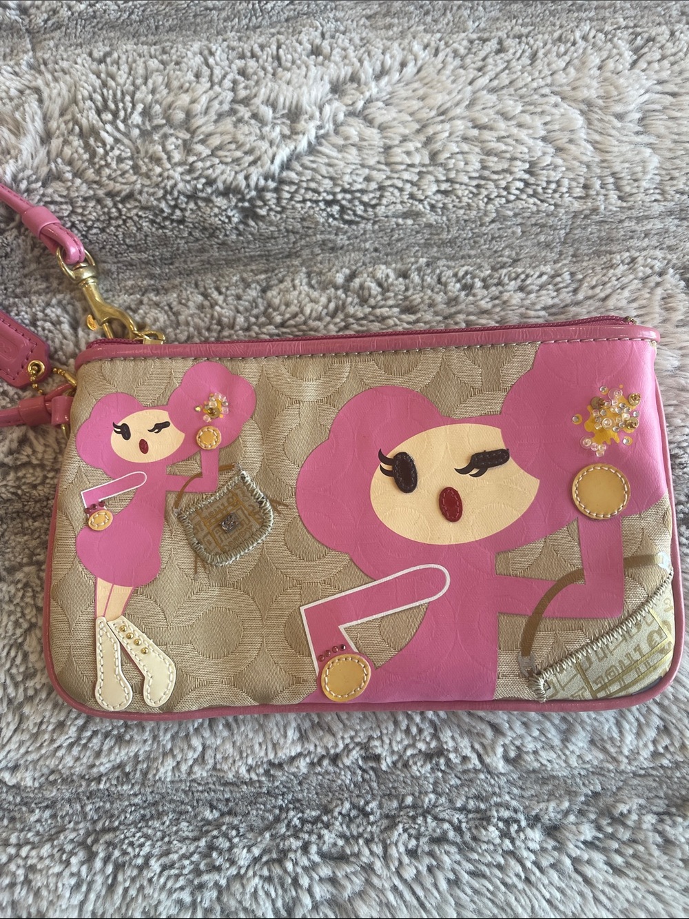RARE COACH Y2K POPPY CHAN PINKY WRISTLET - Picture 2 of 14